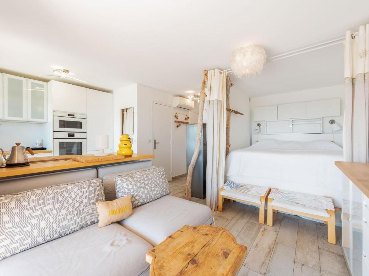 Studio La Croix Du Sud-27 By Interhome Cavalaire-sur-Mer Bagian luar foto